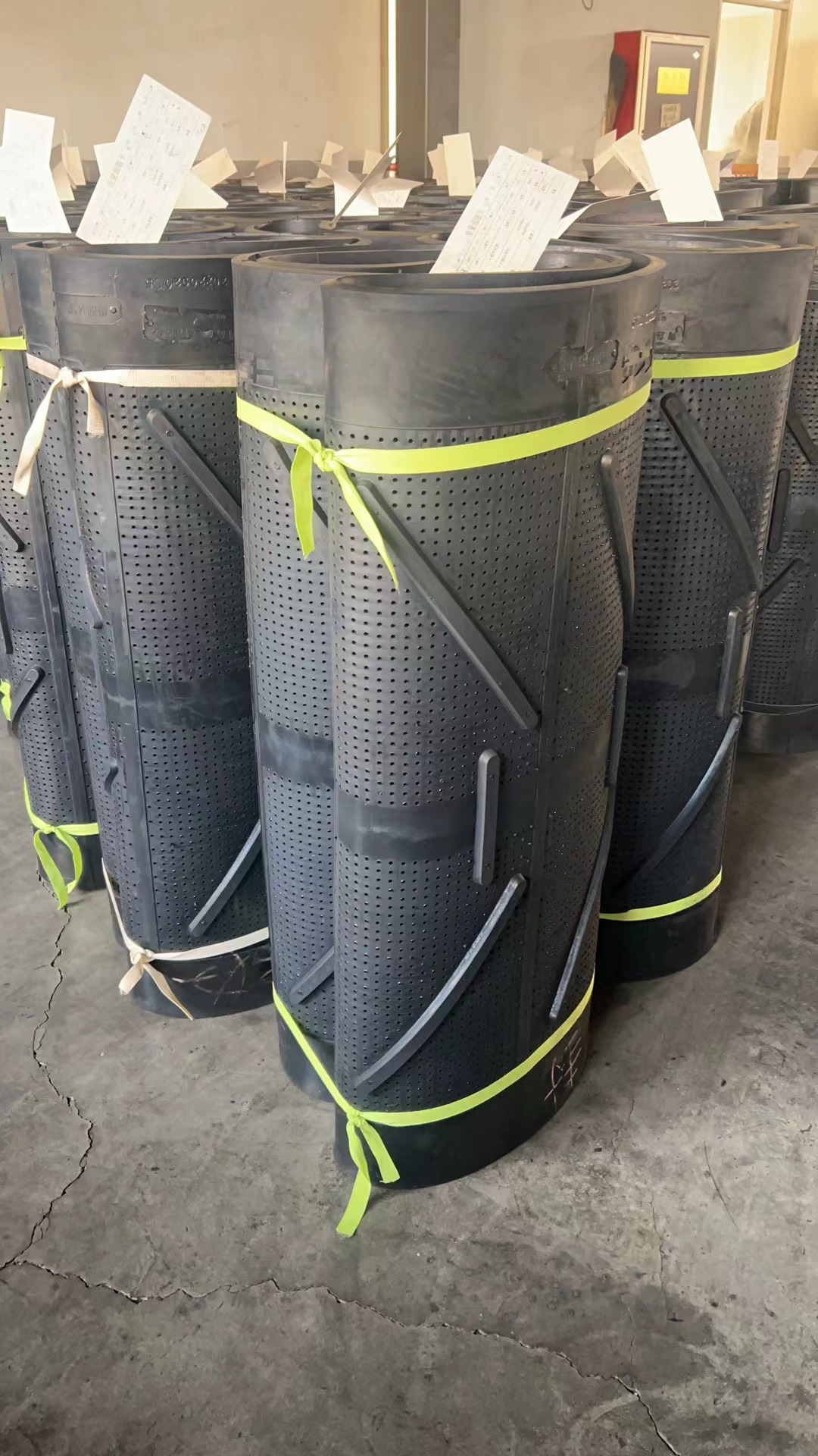 rubber track for shot blast