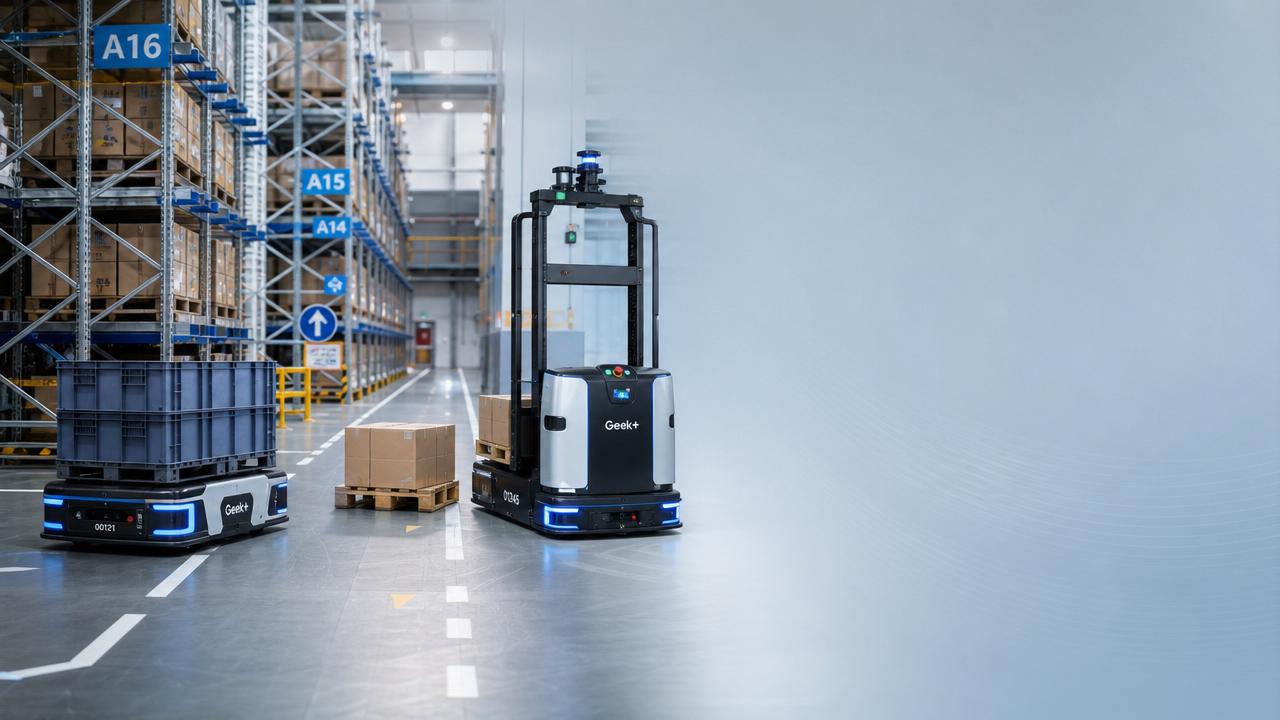 AGV and AMR Fault Tolerance in Busy Warehouse Traffic