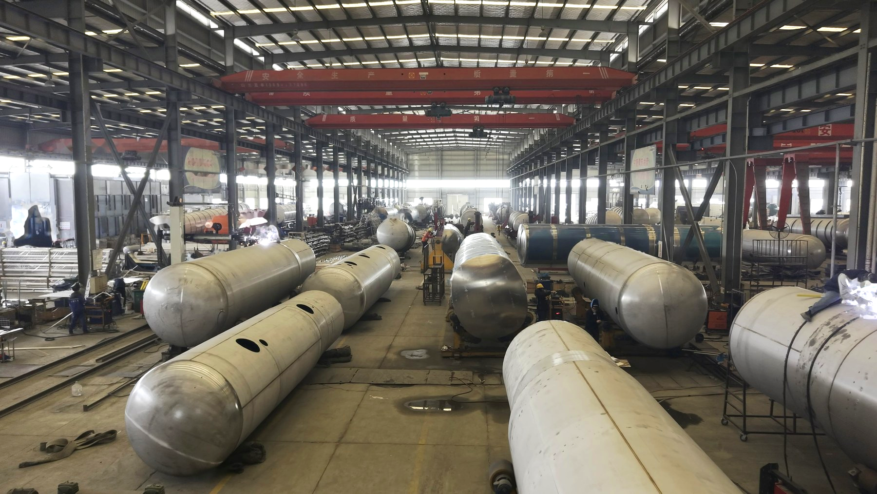 How much payload can an aluminum alloy oil tanker trailer add? How much payload can an aluminum alloy oil tanker trailer add?