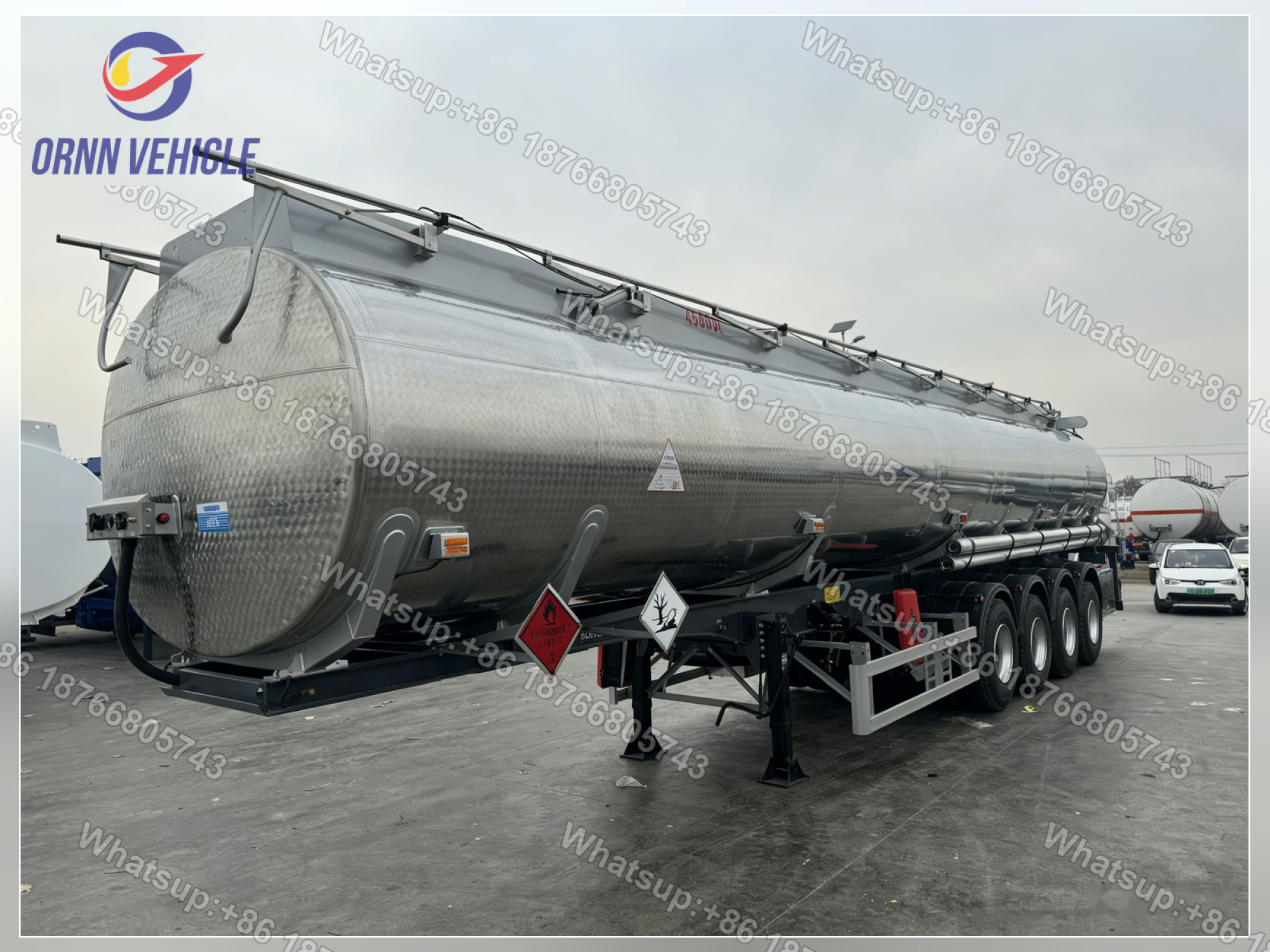 45 m³ Single-Compartment Stainless Steel Oil Tanker Truck 45 m³ Single-Compartment Stainless Steel Oil Tanker Truck
