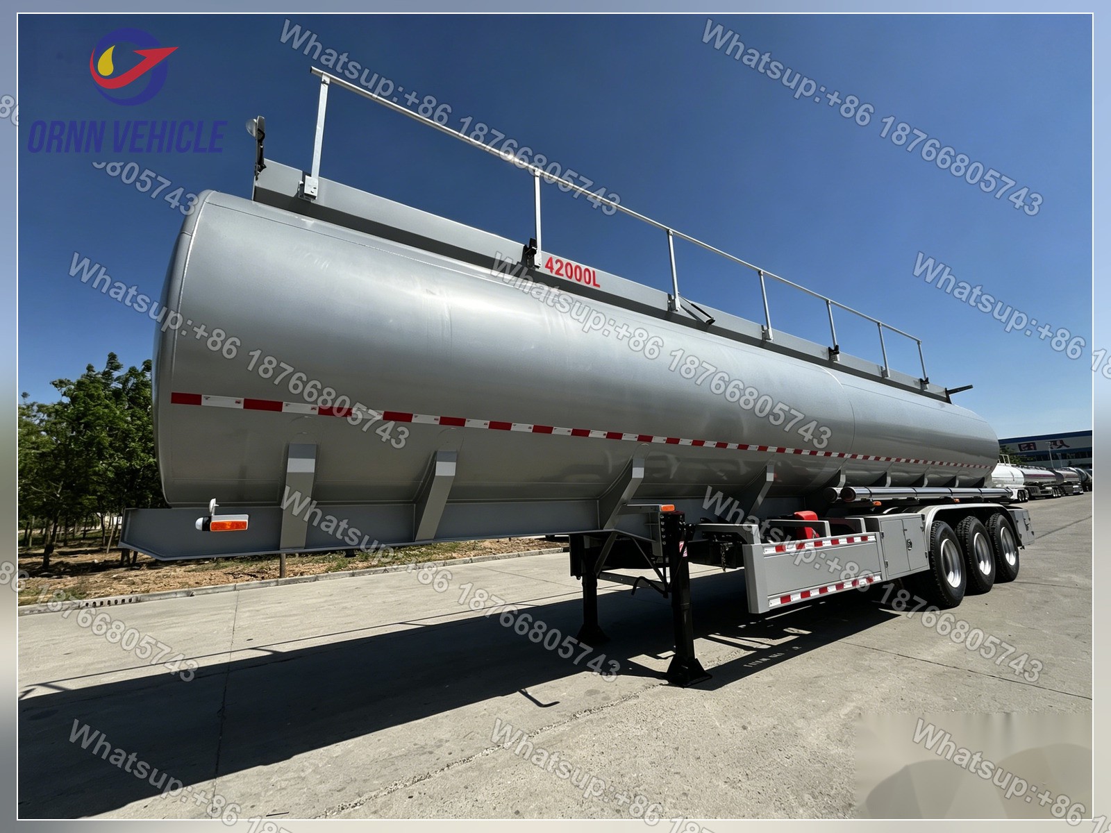 42 m³ Single-Compartment Carbon Steel Fuel Tanker