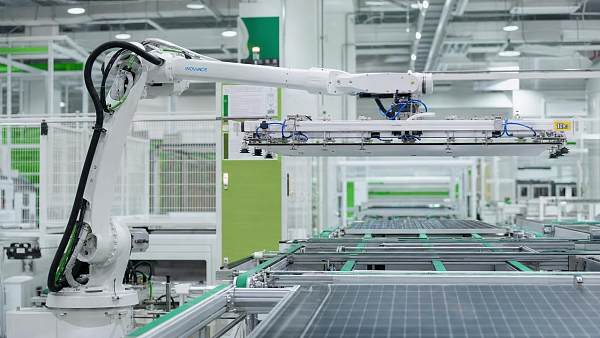 The hidden limits of a collaborative robot payload 10kg rating