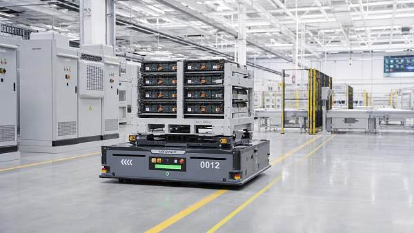 Heavy Duty AGV Manufacturer Questions to Ask Before Approval