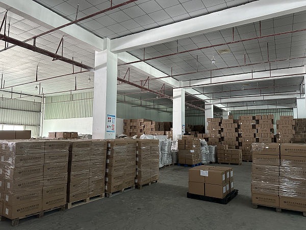 12 Warehouse & Shipping
