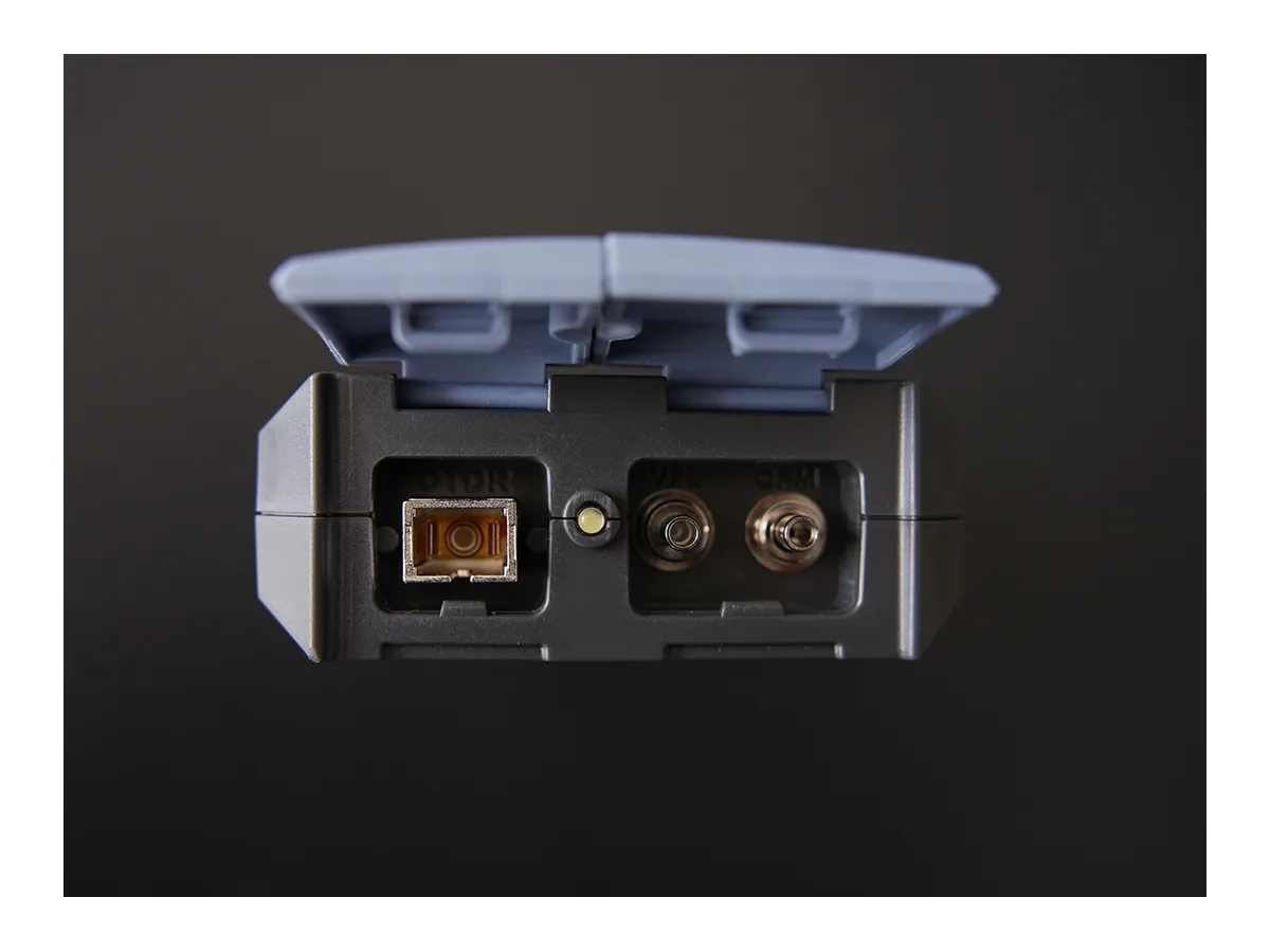 NK4200 mini OTDR optical port and live fiber test interface