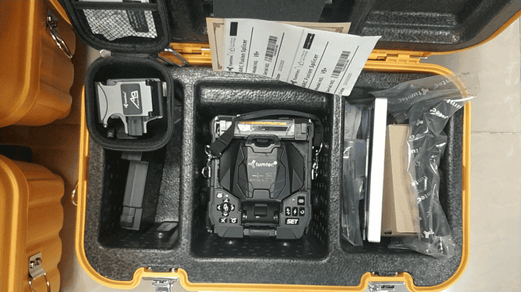 Tumtec V9+ Six-Motor Core Alignment Fusion Splicer