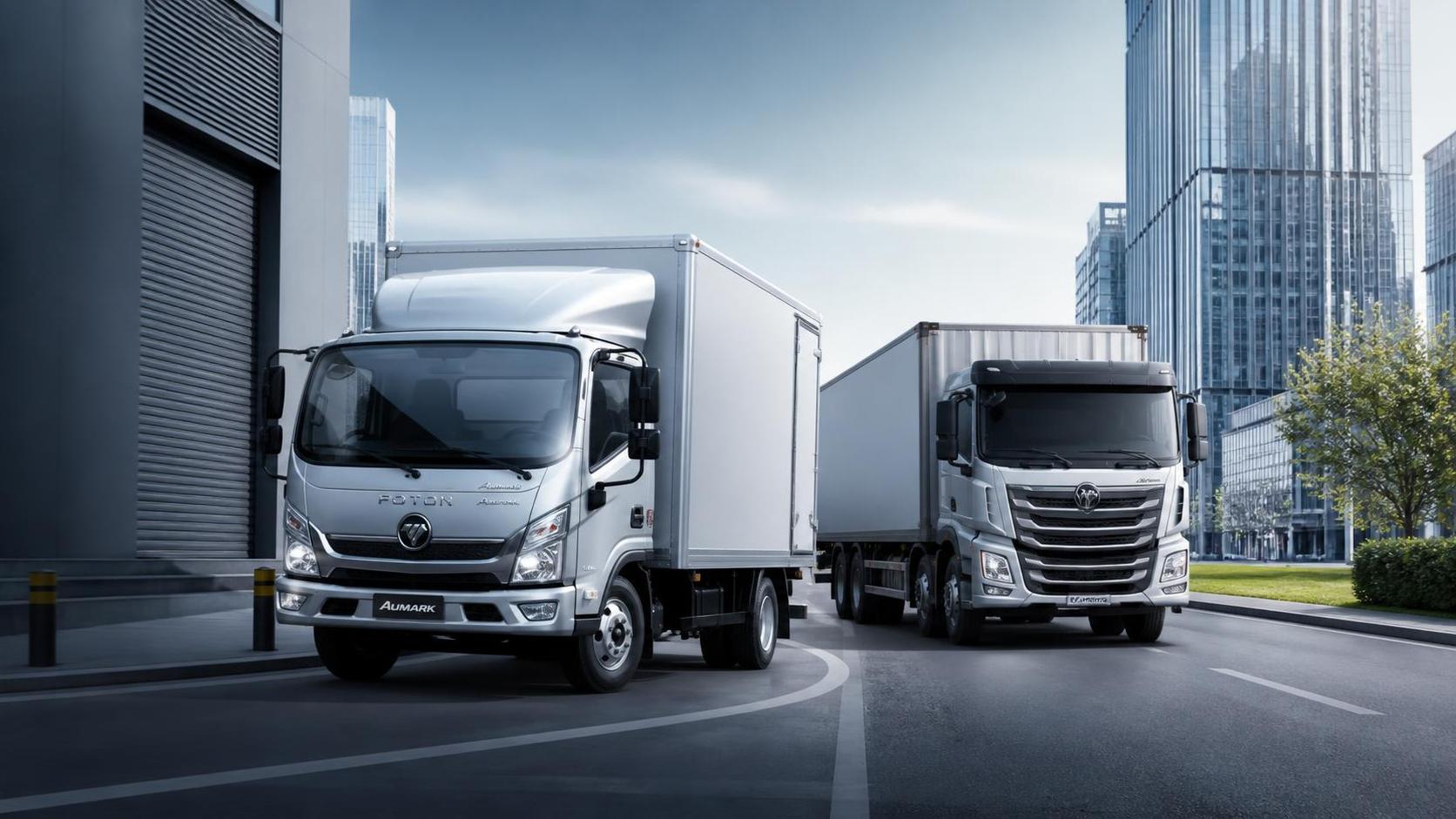When Is a 4_2 Cargo Truck More Cost-Effective Than a Larger Rigid Truck for Urban Delivery?