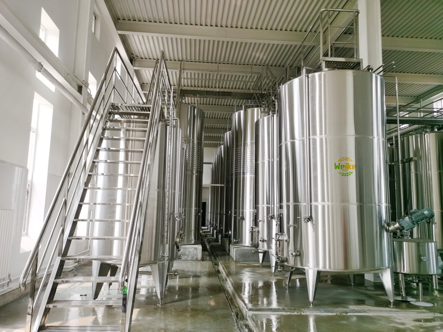 mixing tanks with side mixer