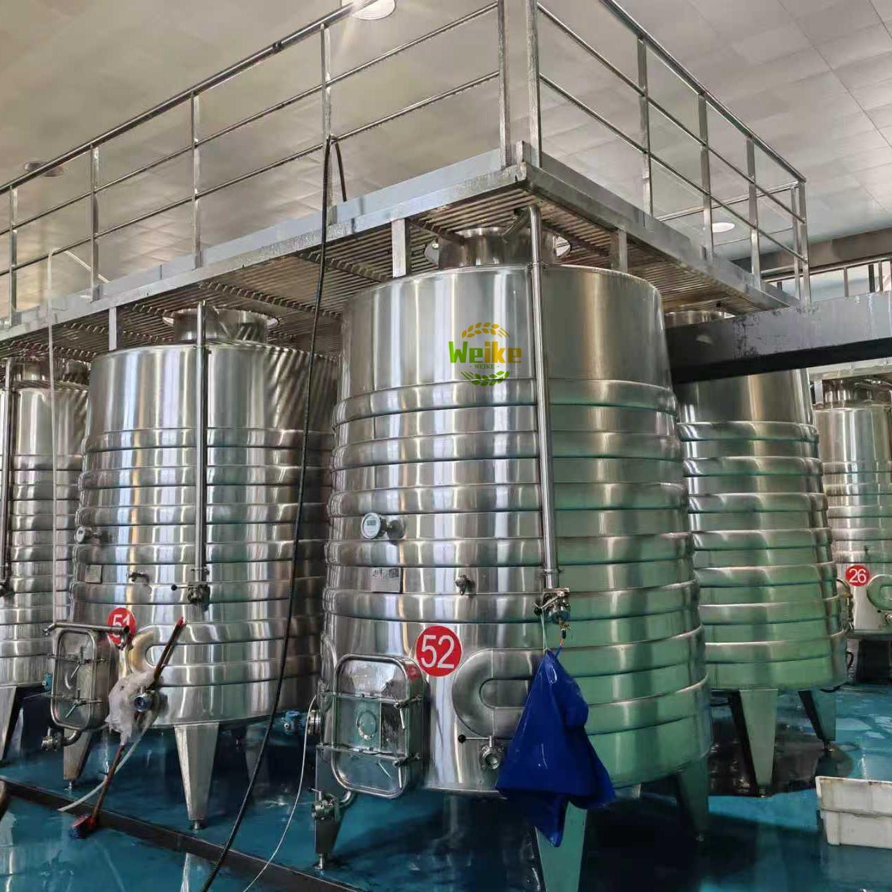 8000L fermentatore per vino conico