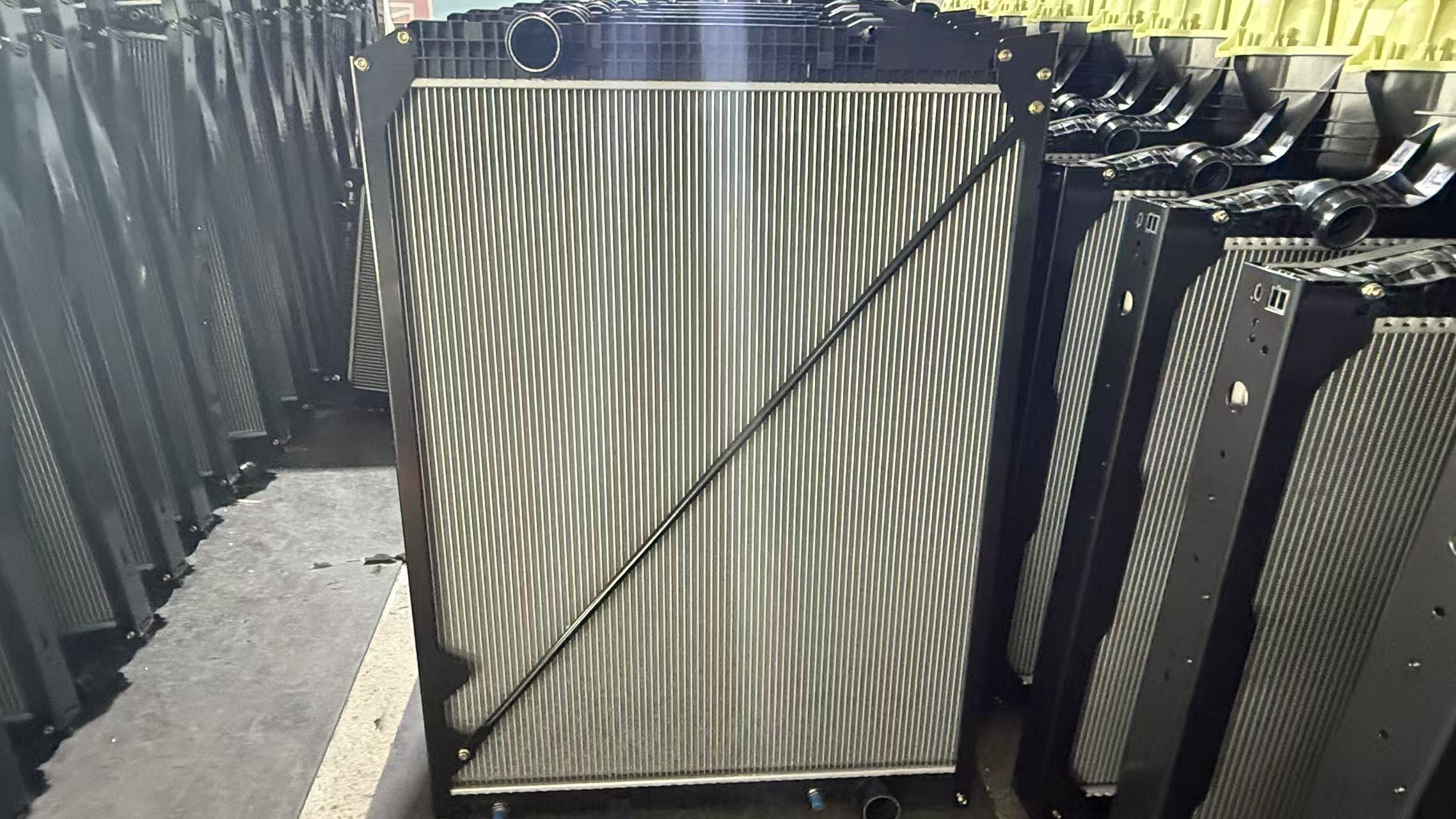 RADIADOR XD317 PARA MERCEDES-BENS