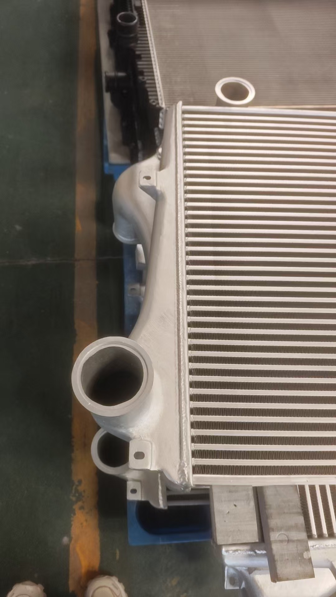 INTERCOOLER XD003 PARA VOLVO