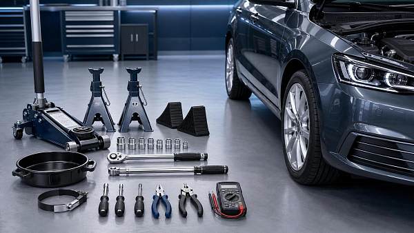 Car Maintenance Tools Checklist: What to Buy First for DIY Repairs and Routine Service