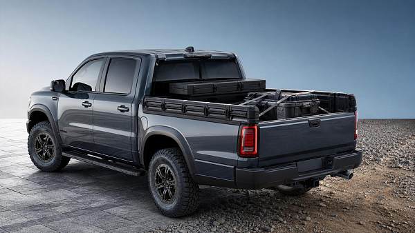 How to Choose Vehicle Accessories for Trucks Based on Load, Terrain, and Daily Use