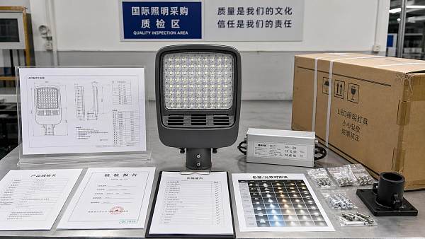 What Are Common Mistakes When Sourcing Lighting Fixtures Internationally?