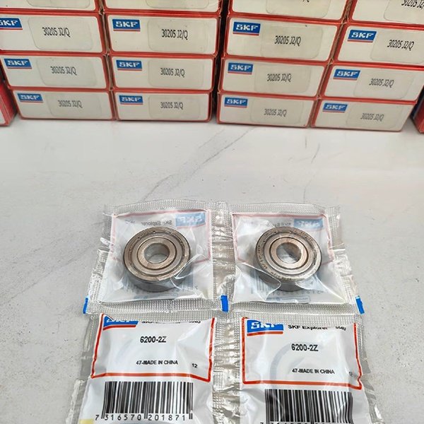 محمل كروي أخدودي عميق SKF 6200-2Z