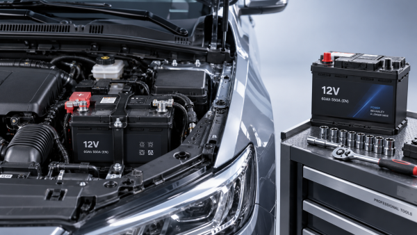 How much does a car battery replacement cost with installation?