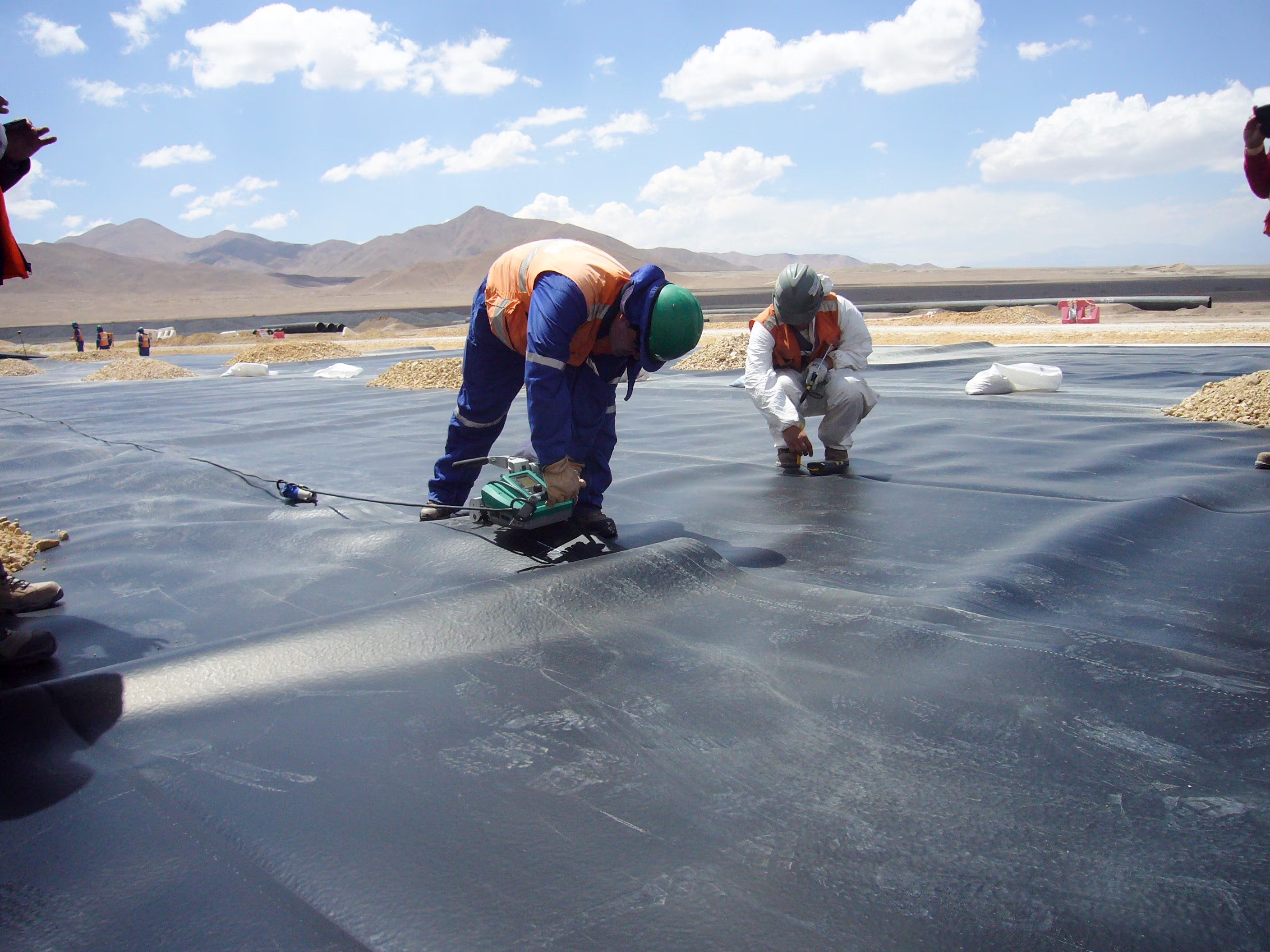 HDPE Composite Geomembrane Ponds Farm Tank Geomembrane Sheet Geomembrane HDPE Composite Geomembrane Ponds Farm Tank Geomembrane Sheet Geomembrane