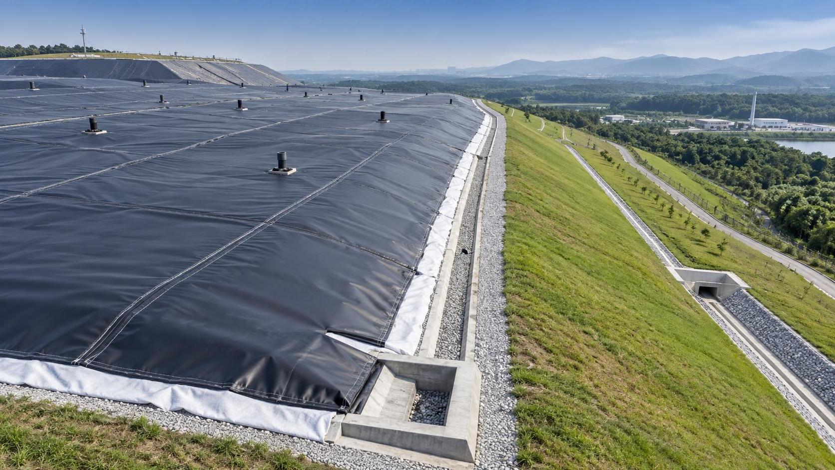 Where ECB geomembrane performs well in landfill capping systems