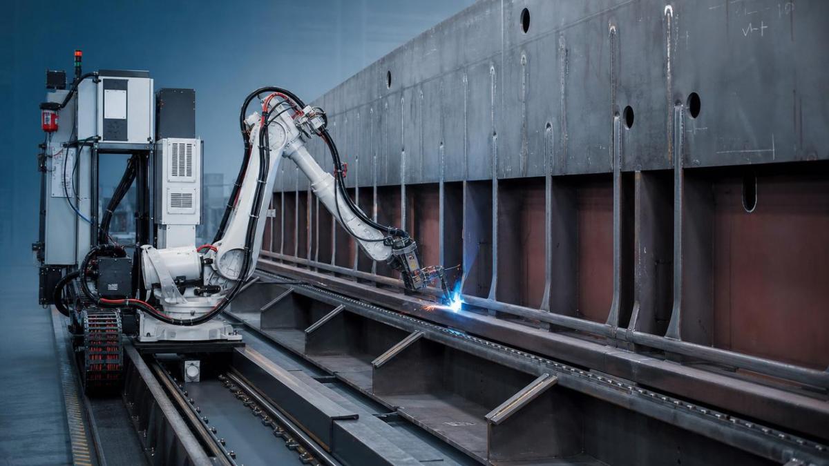 What makes an industrial robotic welder oem fit shipyards