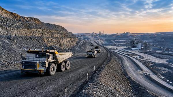 How to Read Autonomous Haulage System (AHS) Benchmarks Without Missing the Real Bottlenecks How to Read Autonomous Haulage System (AHS) Benchmarks Without Missing the Real Bottlenecks