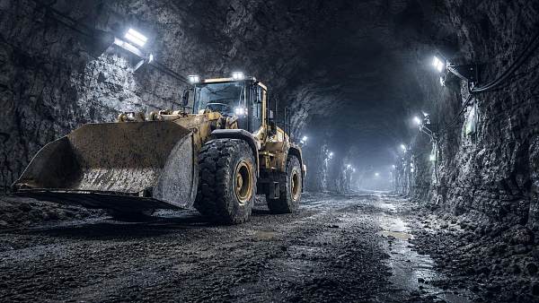 Lighting Wholesale Options for Safer Underground Loader Worksites