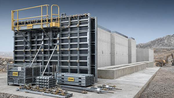 Formwork & Accessories Selection: Cost, Reuse, and Site Fit