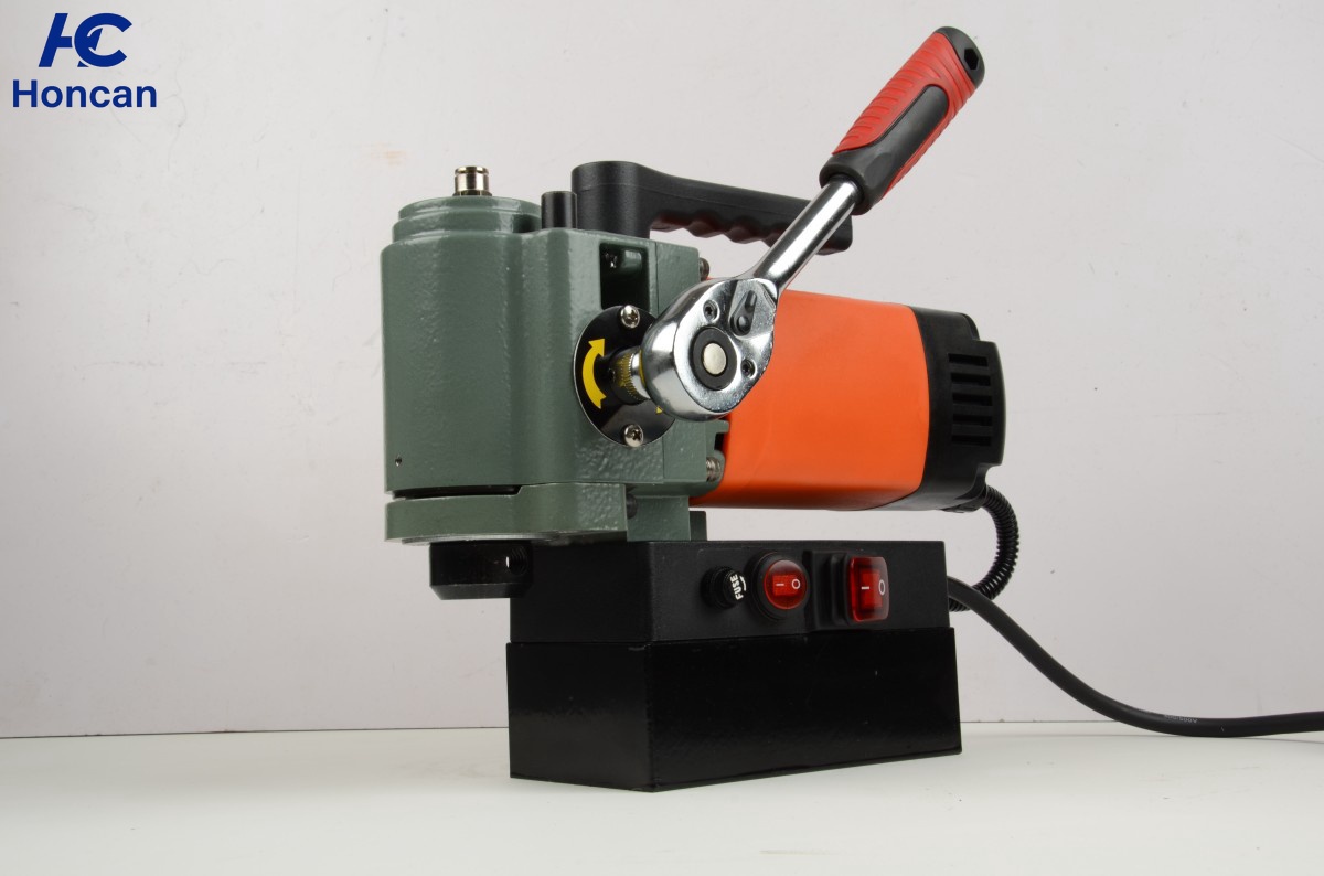 How thin steel affects magnetic holding force on the Magnetic drill VD50