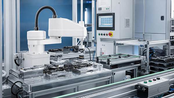 How to Choose a SCARA Robot Factory for Automotive Assembly Lines