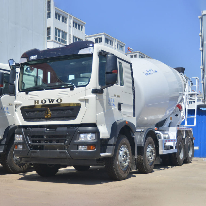 Б/у автобетоносмеситель Sinotruk Howo 8X4 12 колес
