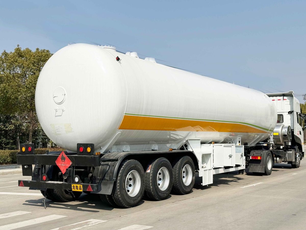 1775025498897855777810235392.jpg LPG-Trailer-2-2048x1536.jpg