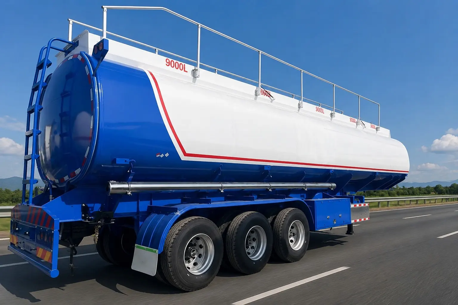 When a 3-Axle 60000L Gooseneck Fuel tanker suits bulk delivery