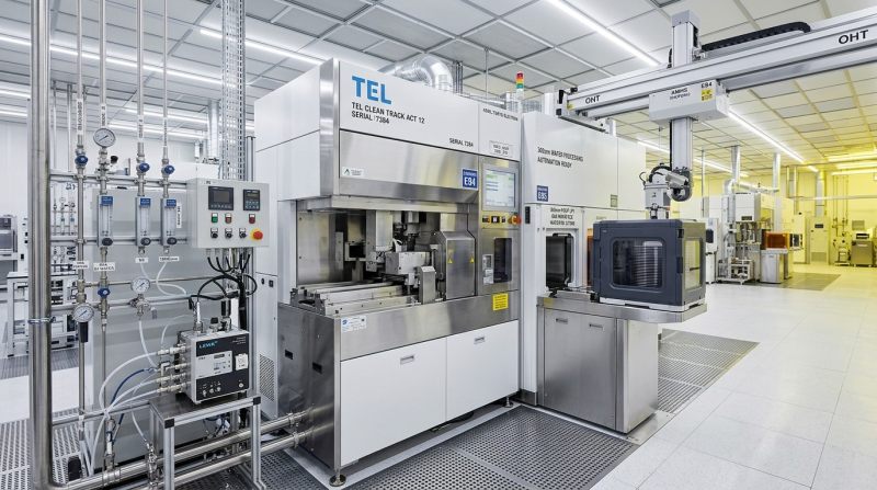 SEMI Standards Changes That Affect Tool Compatibility SEMI Standards Changes That Affect Tool Compatibility