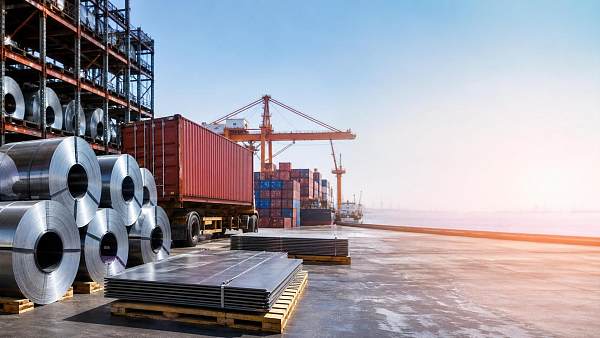 Steel Price Volatility: How to Build a Safer Buying Plan for Quarterly Procurement
