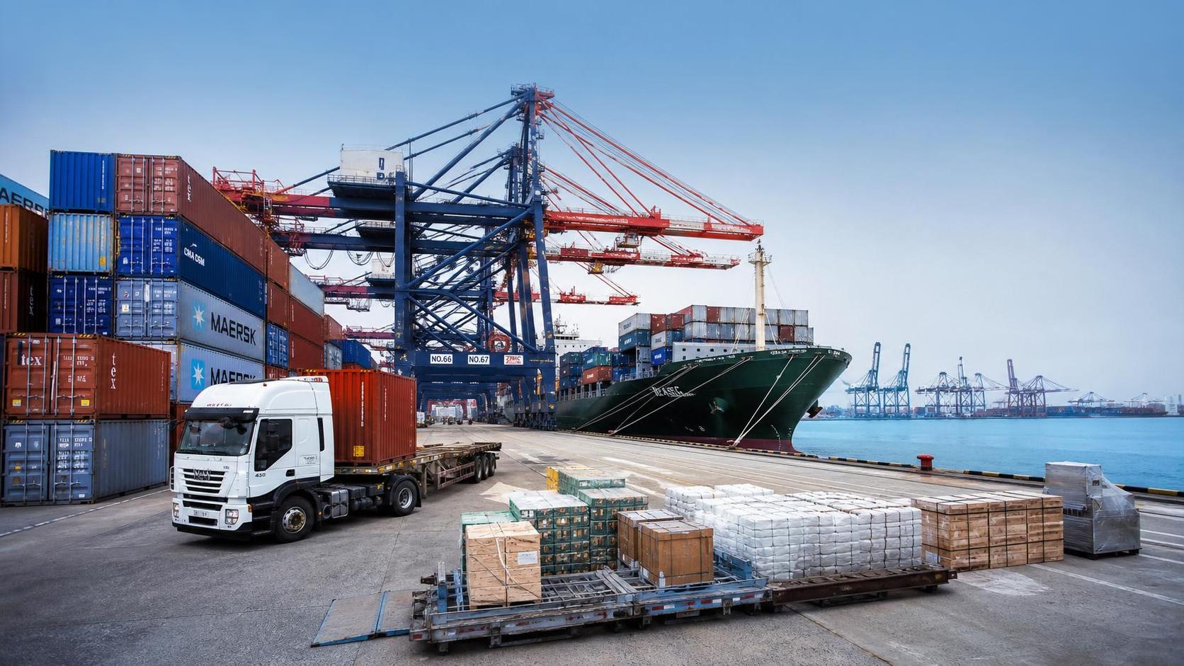 What Drives Port Logistics Cost and How Importers Can Control Hidden Charges
