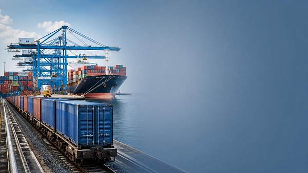 Rail Sea Transport for Cross-Border Shipping: When Is It Better Than Ocean Freight?