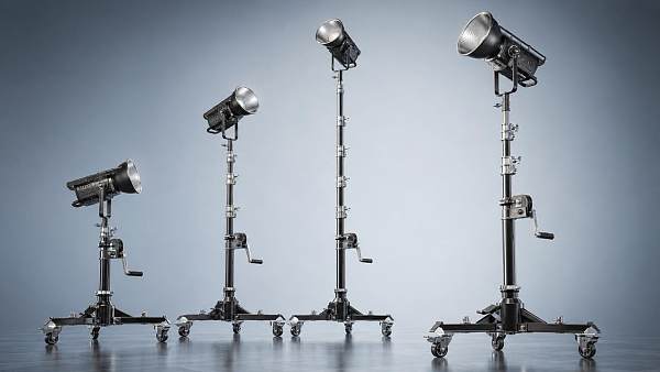 Lighting Stands Crank Up: What Load Capacity and Height Range Should You Choose?