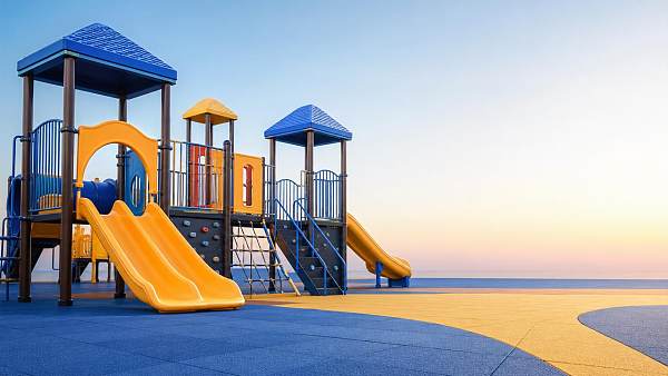 How to Choose Playground Structures for Schools, Parks, and Commercial Sites