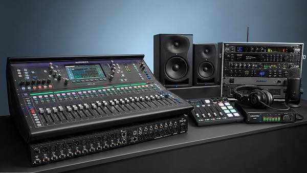 How to Choose Audio Mixing Consoles for Live Sound, Streaming, and Studio Work