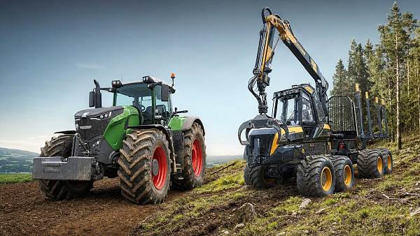 How to Compare Agri & Forestry Machinery Specifications for Field Use