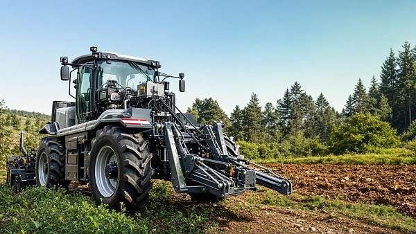 Agri & Forestry Machinery Specifications That Matter Most