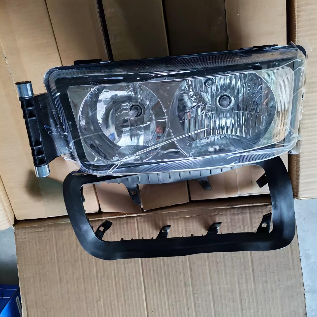 TX Headlight R (Right Side) Truck Headlamp Assembly for TX Series Heavy Duty Truck