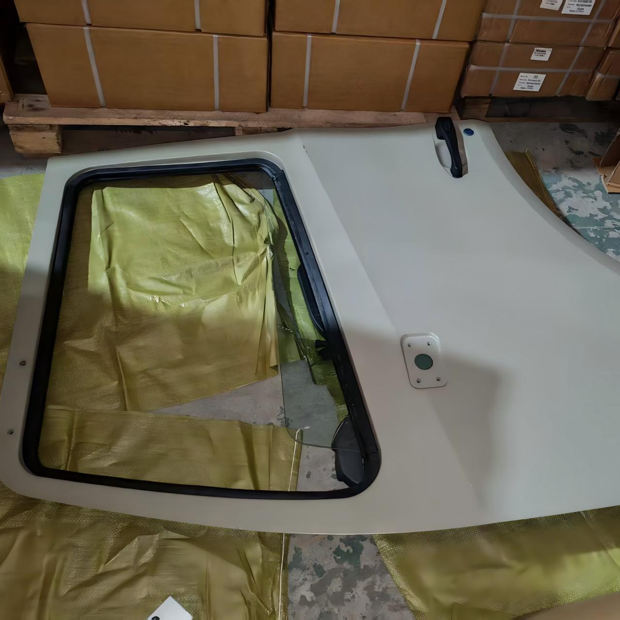 Complete Door L Hohan WG1671330303 for SINOTRUK HOHAN Heavy Duty Truck (Left Side Door Assembly)