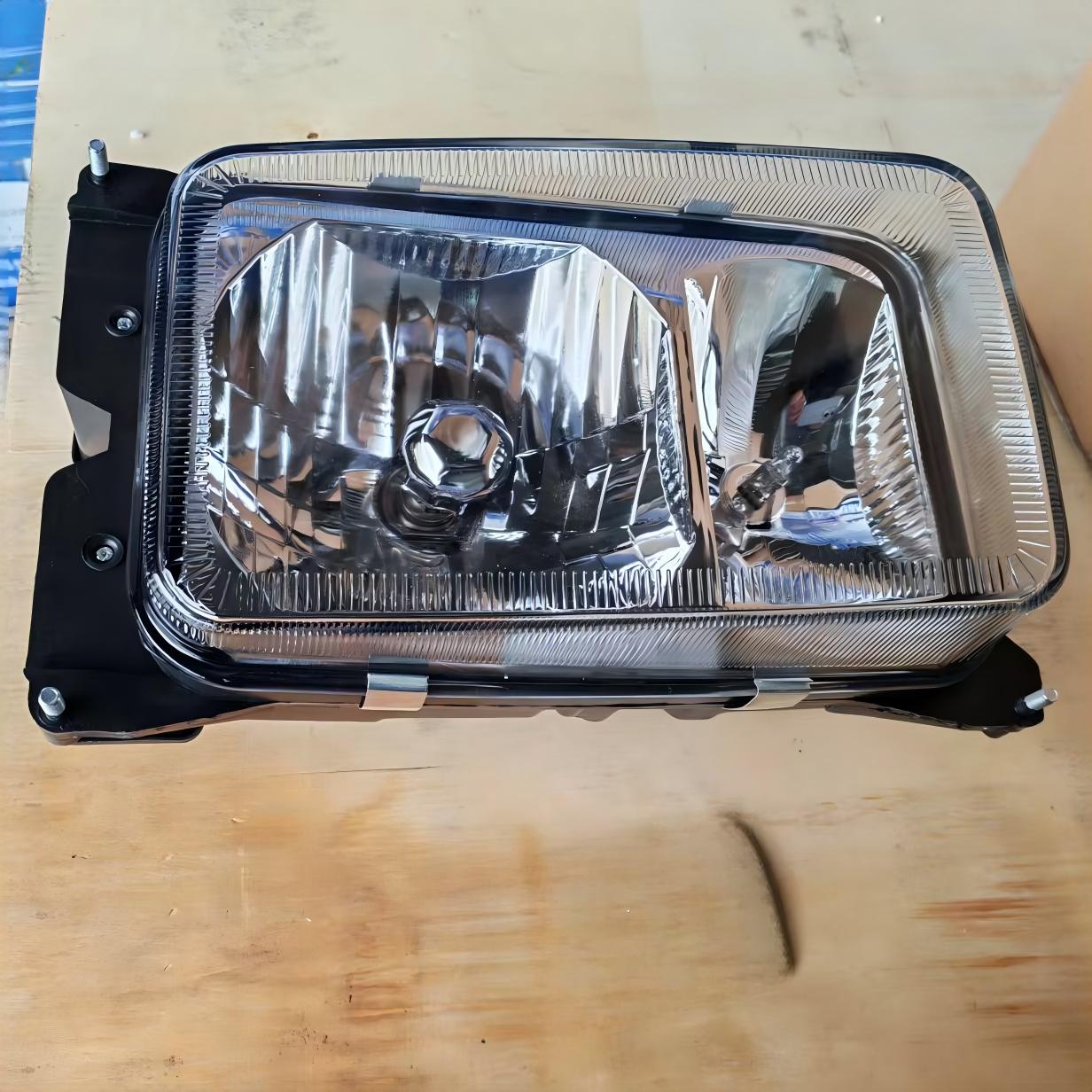 Headlight for STW R (Right Side) Heavy Duty Truck Headlamp Assembly