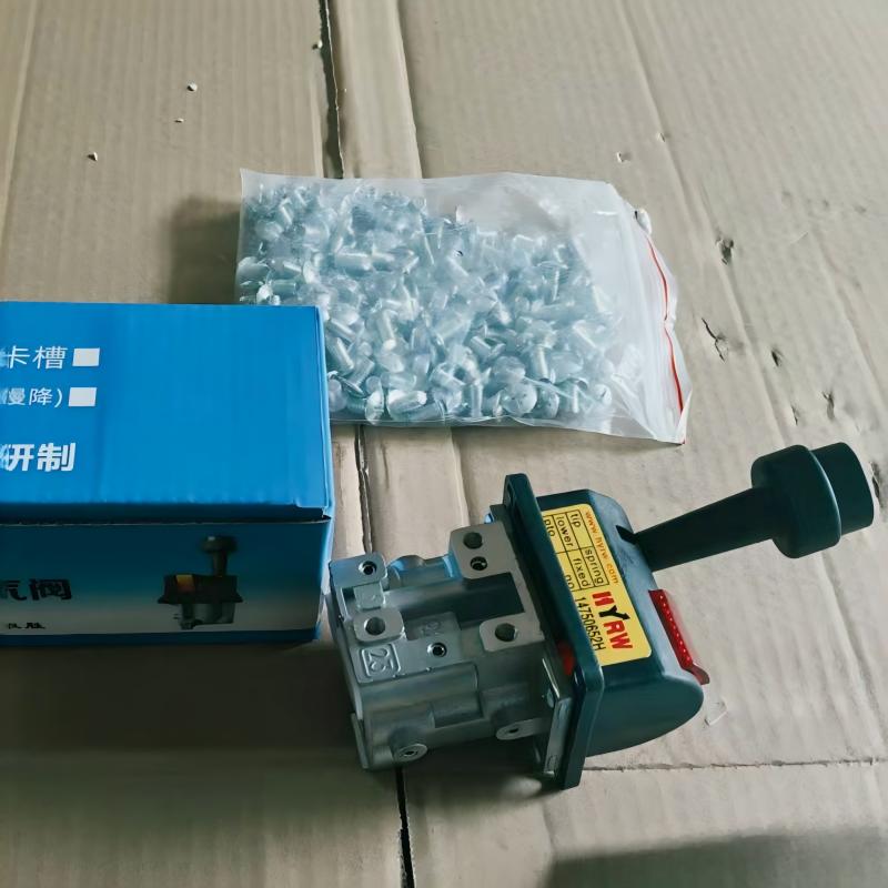 HYVA 4 Hole Tipping Control Valve HYRW 14750652H for Dump Truck Hydraulic System