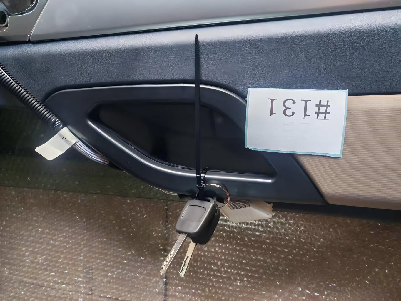 SINOTRUK HOWO TX Left Door Switch Assembly AZ1671210103 with Wiring Harness and Sensor White