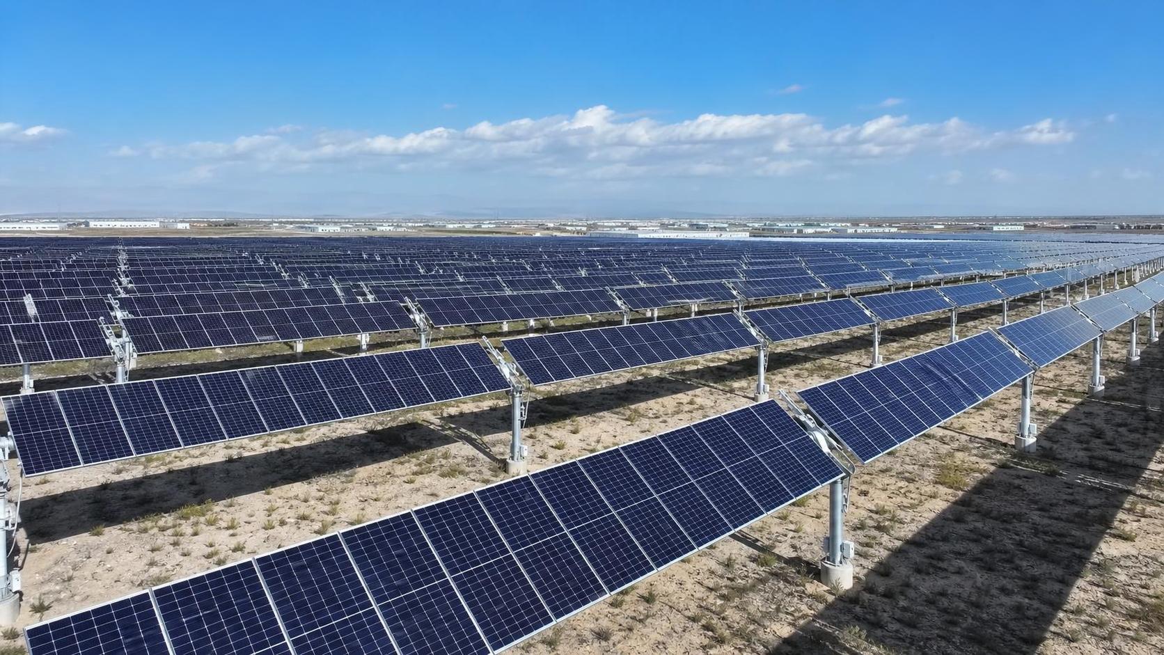 China Resources Power Opens 5.4GW PV Tender, TOPCon Above 92%