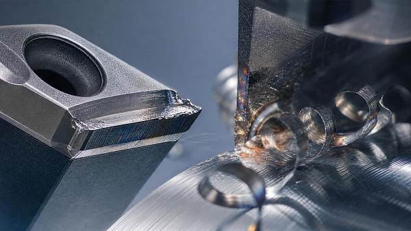 Uncoated Carbide Wear Metrics Explained: What Flank Wear and Crater Wear Really Tell You