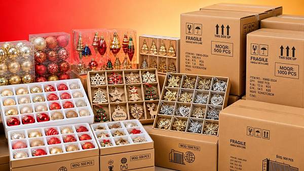 Christmasdecorationswholesale Pricing: What Drives MOQ, Shipping Costs, and Seasonal Margins