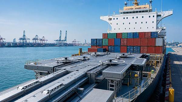 China's Shipbuilding Orders Surge 195.2% in Q1; Cargo Drones Launch Systems Emerge as Growth Driver