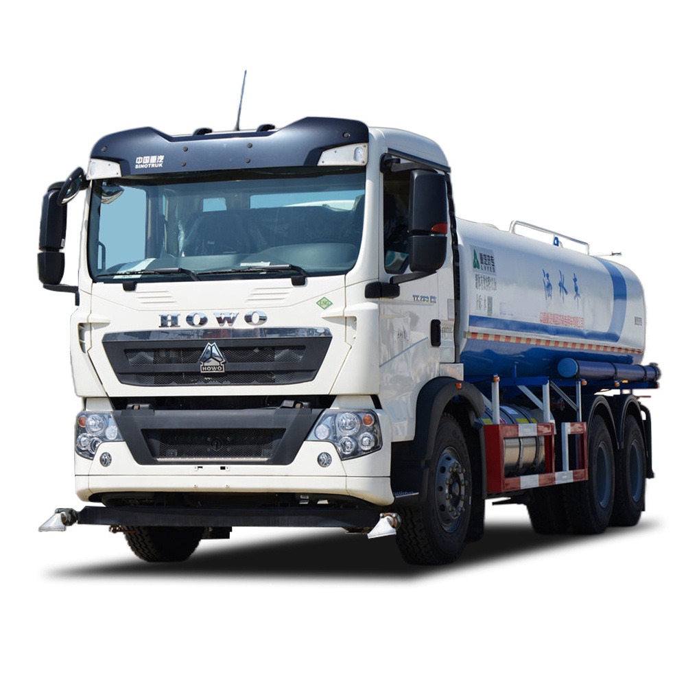 شاحنة صهريج مياه HOWO TX 6X4 مستعملة